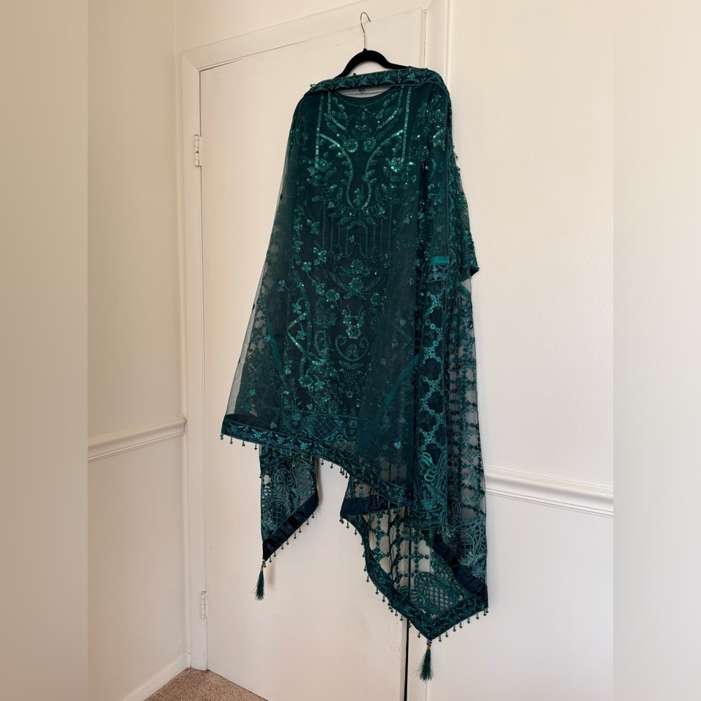 Stunning 3pc organza suits